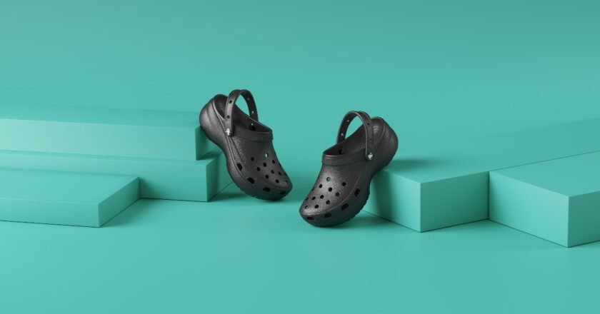 CROCS: Where style and comfort meet for the perfect everyday experience